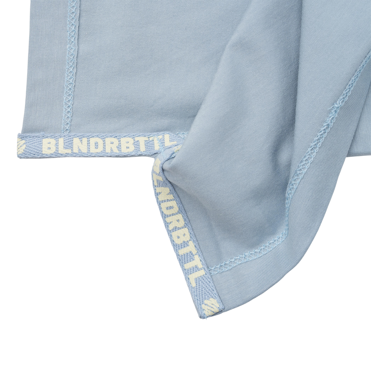 blenderbottle-essential-t-shirt-m1 BB-BlueShirtHem-3.png